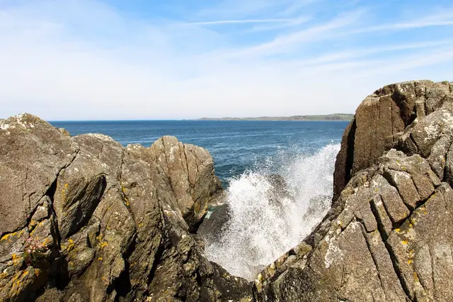 Carrickabraghy Castle